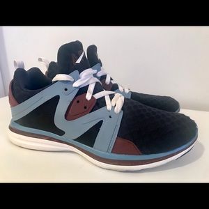 APL ASCEND Training Shoe Men’s 7 Women’s 8.5